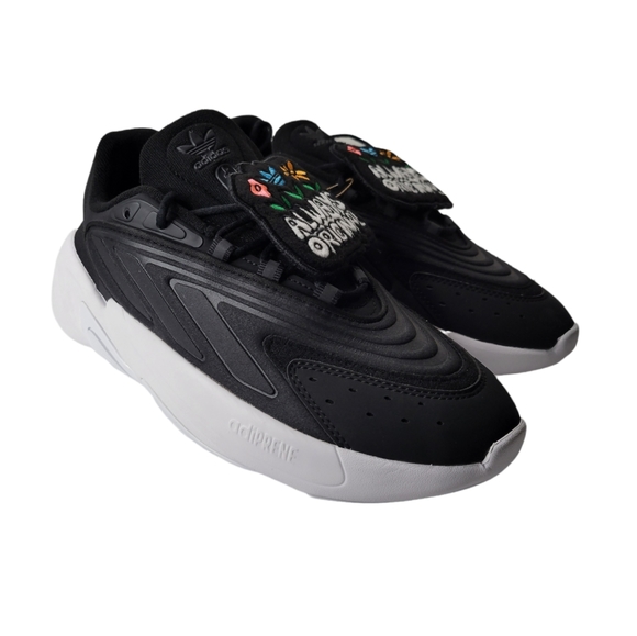 Adidas Ozelia Sneakers - Picture 1 of 10